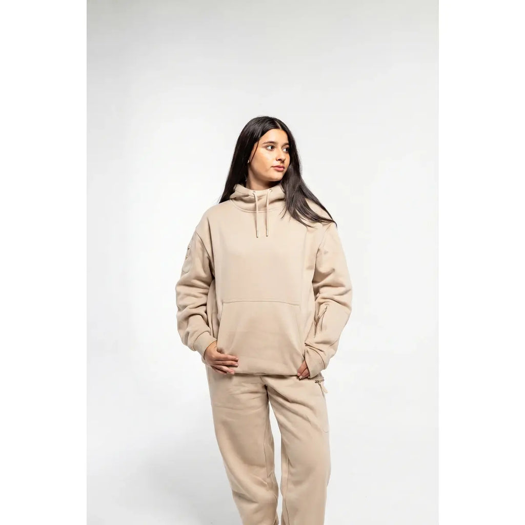 mirror:https://cdn.shopify.com/s/files/1/0085/6100/0510/files/avionlux-dream-premium-travel-hoodie-260.webp?v=1778352441